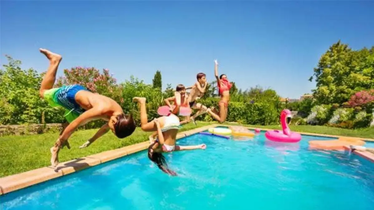 Accesos y Aforo en Piscinas